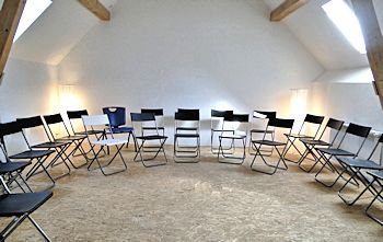 salle pour ouverture d'un forum ouvert
